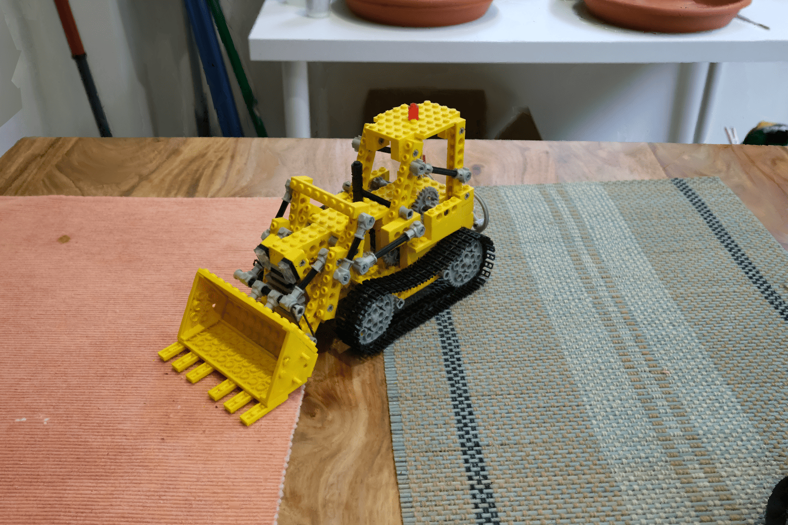 MeshSplatting version